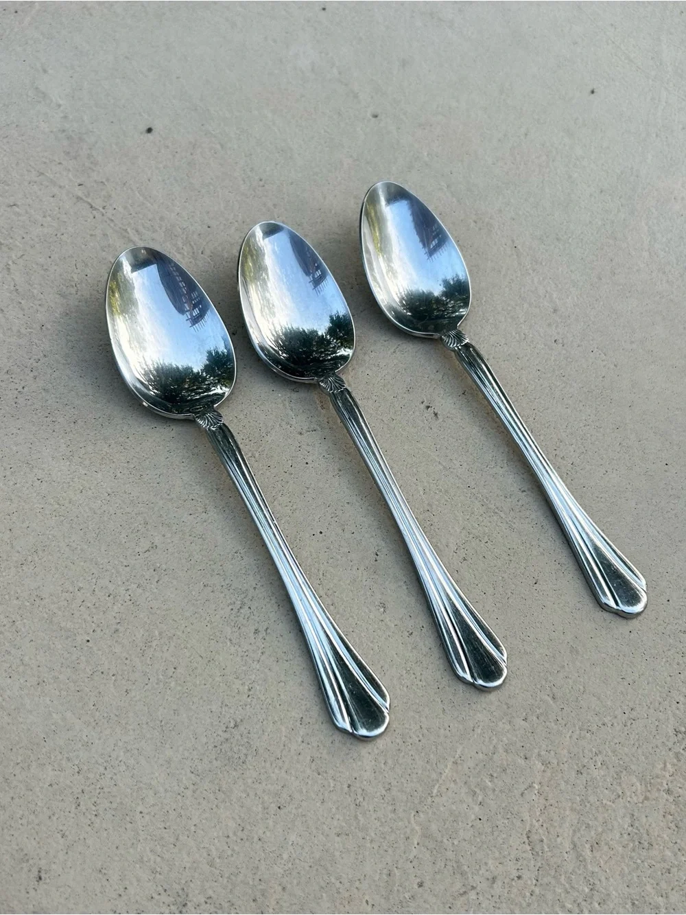 Pfaltzgraff Artesia 18/8 Stainless Steel Set of 3 Soup Spoons 6 3/4”